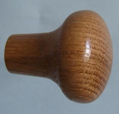 Knob style M 35mm oak lacquered wooden knob